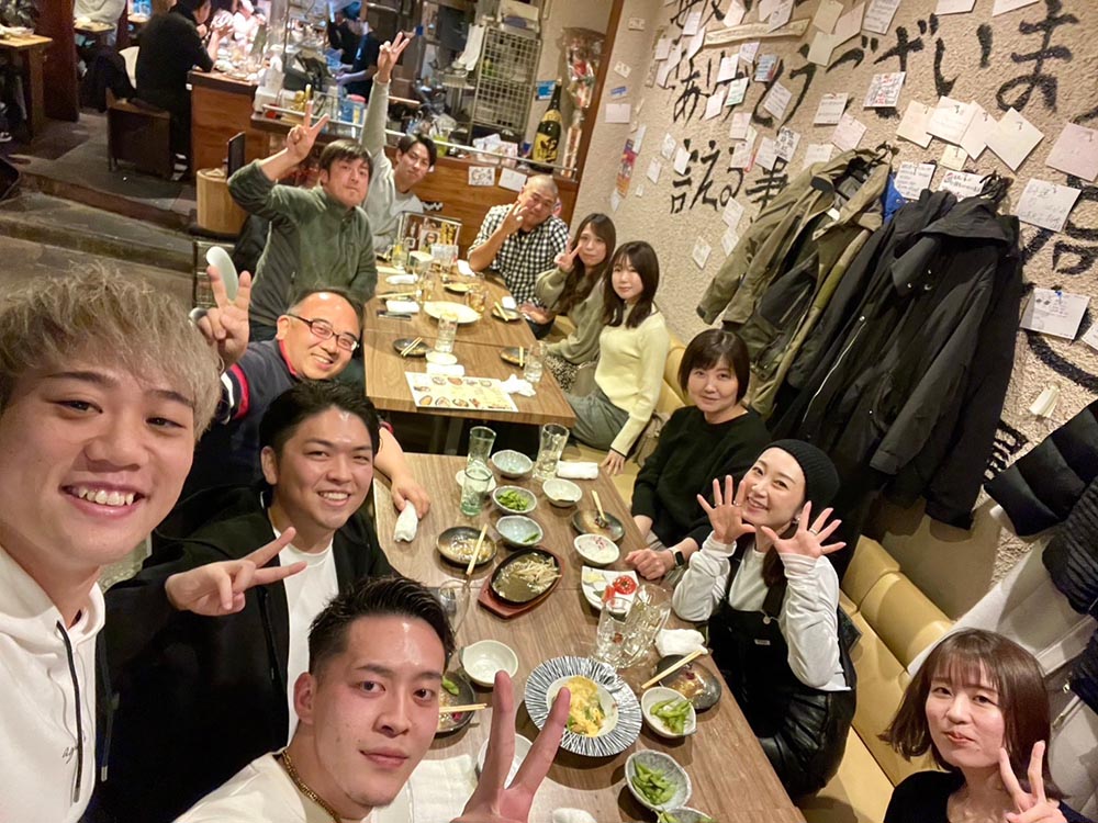 2023年12月14日　福岡の2店舗、城南別府店と福岡大橋店で会員様と合同忘年会を開催しました。