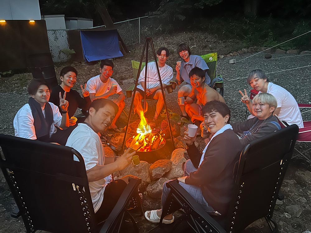 2023年6月21日　トレーナー同士の交流を深めるために、山梨でサウナキャンプを開催しました。